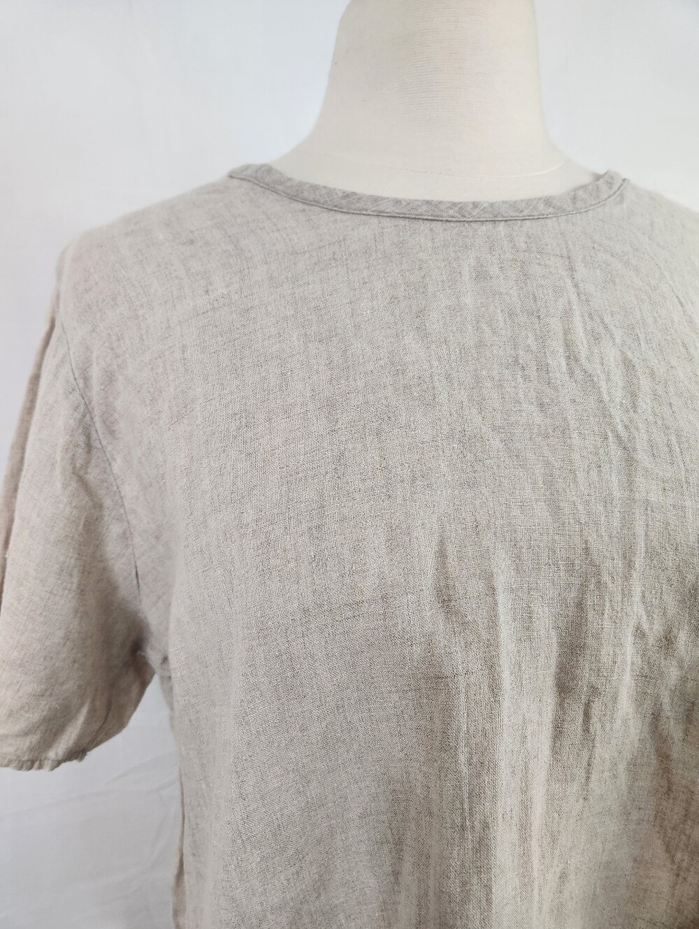 Flax 100% Linen Asymmetrical hem blouse - Picture 2 of 7